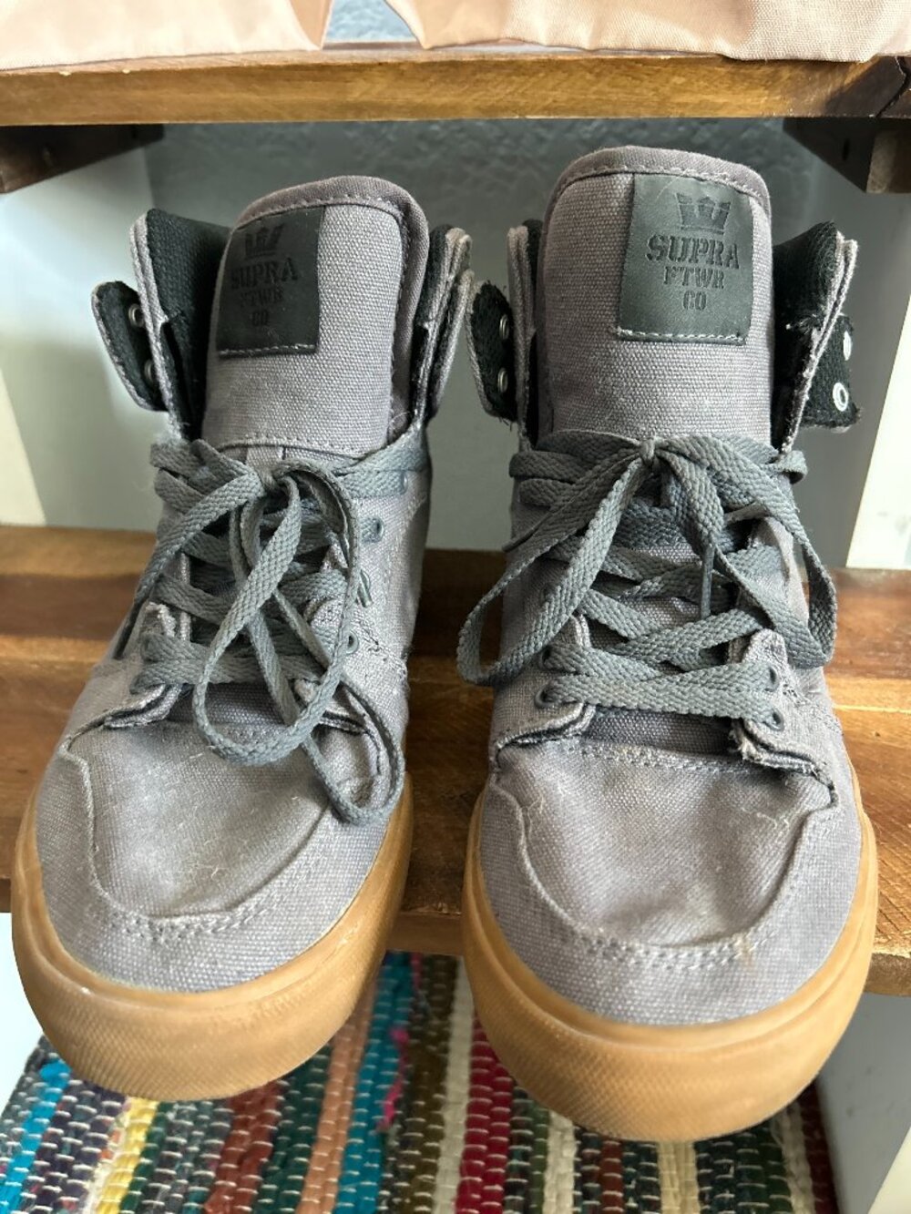 Supra Vaider Gray Canvas Gum Sole High Top Skate Shoes Men's Size 6